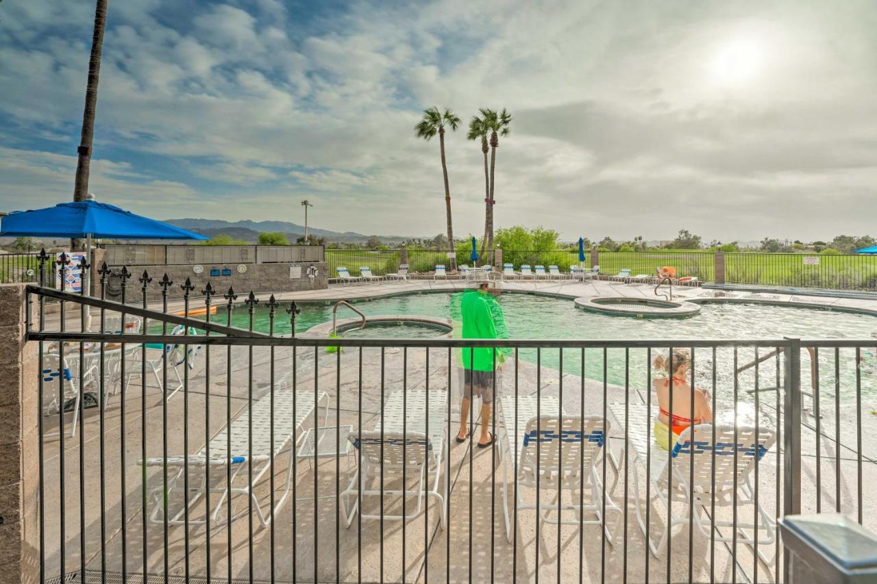 Lake Havasu Condo With Pool Access 1 Block To Beach Lake Havasu City Eksteriør billede
